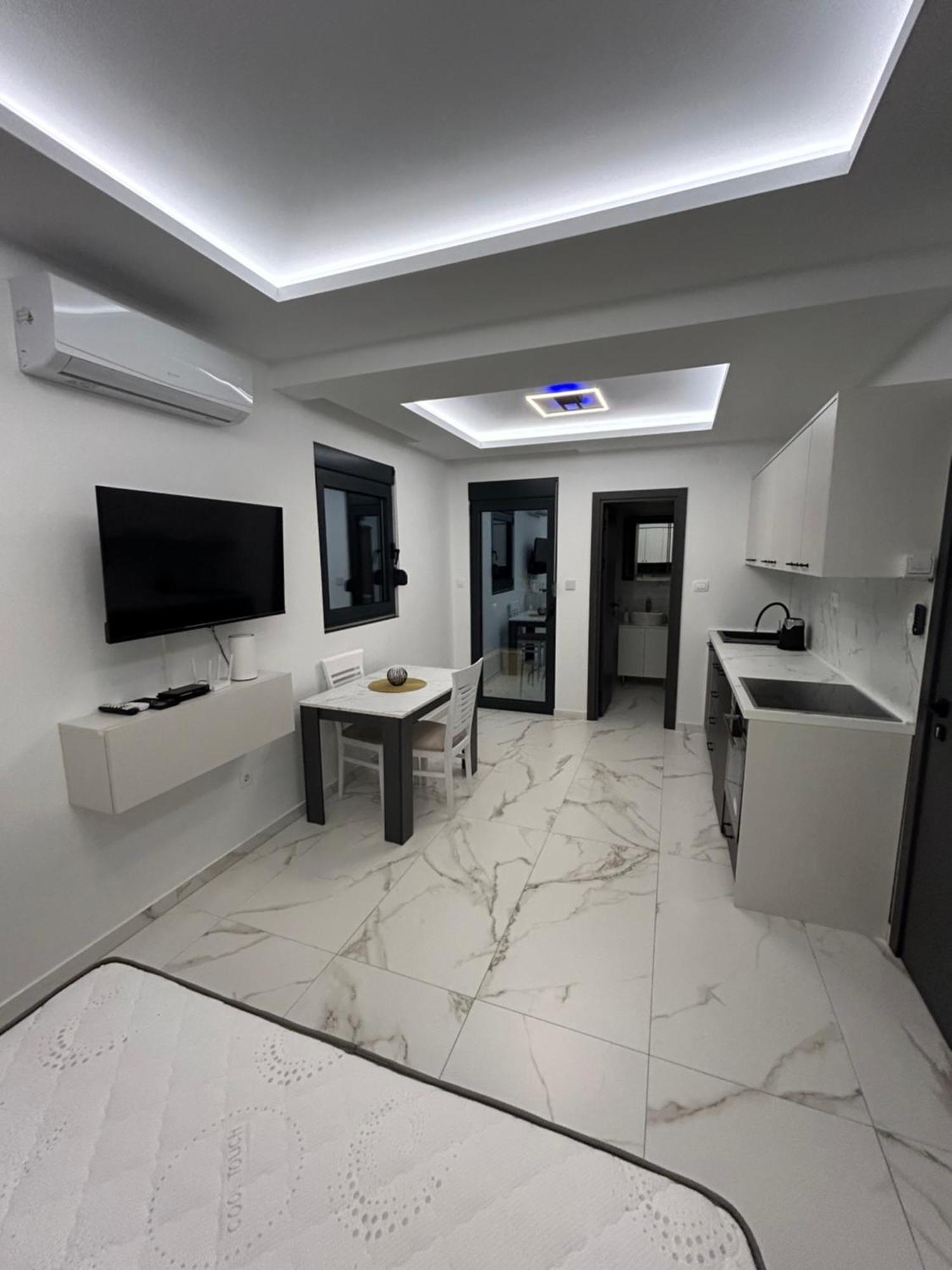 Merlin Prestige Apartments Budva Ngoại thất bức ảnh