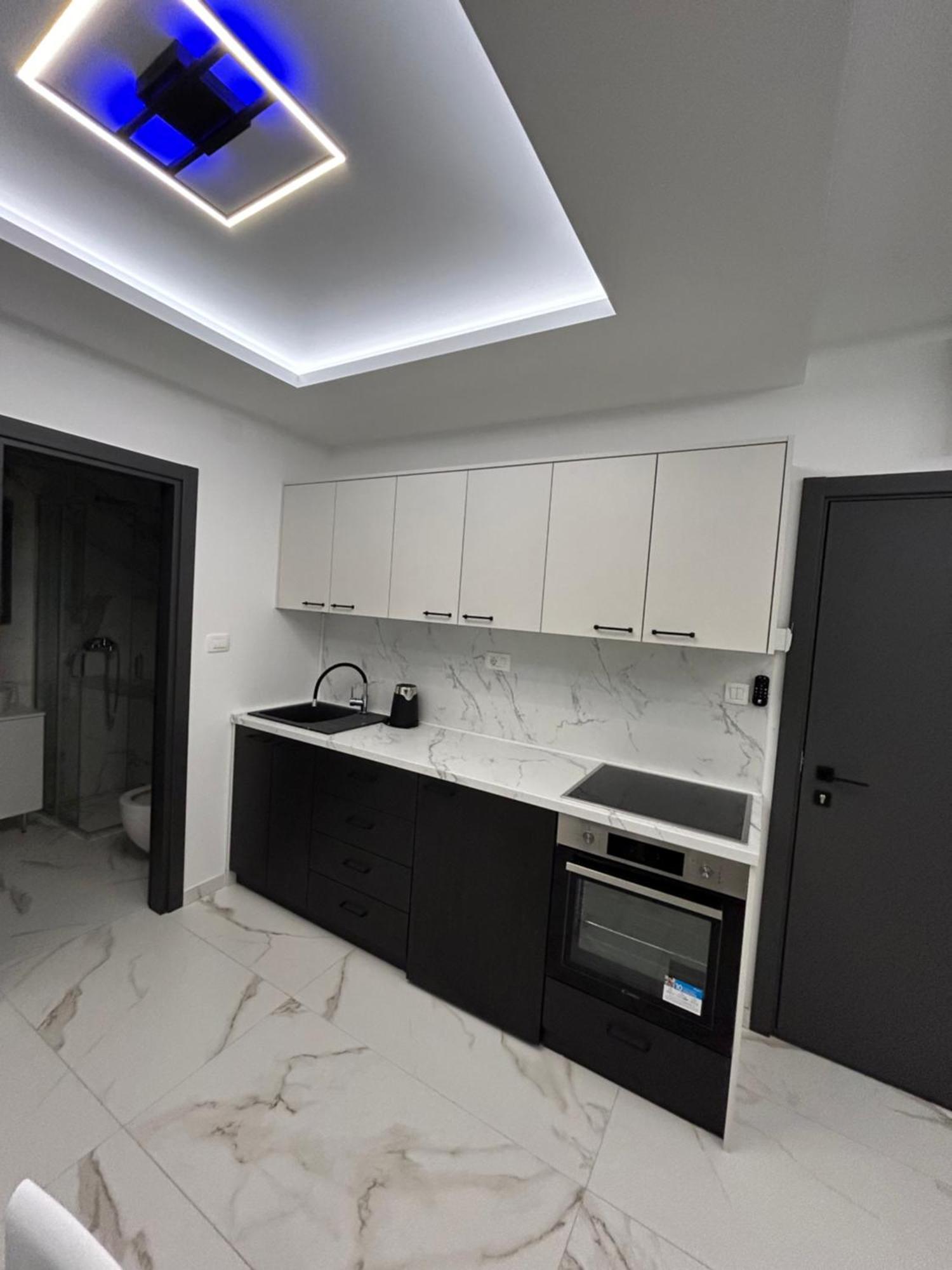 Merlin Prestige Apartments Budva Ngoại thất bức ảnh
