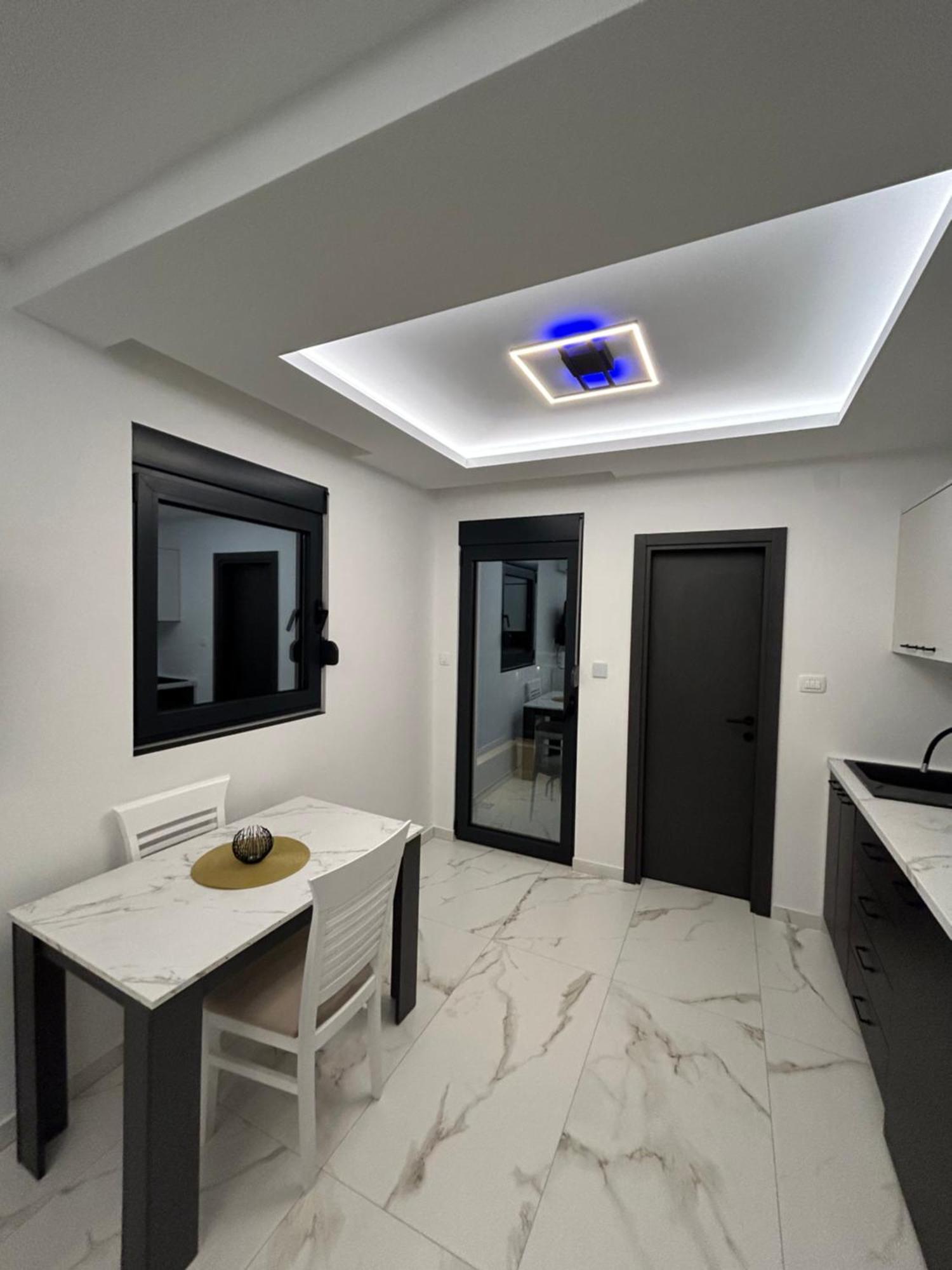 Merlin Prestige Apartments Budva Ngoại thất bức ảnh