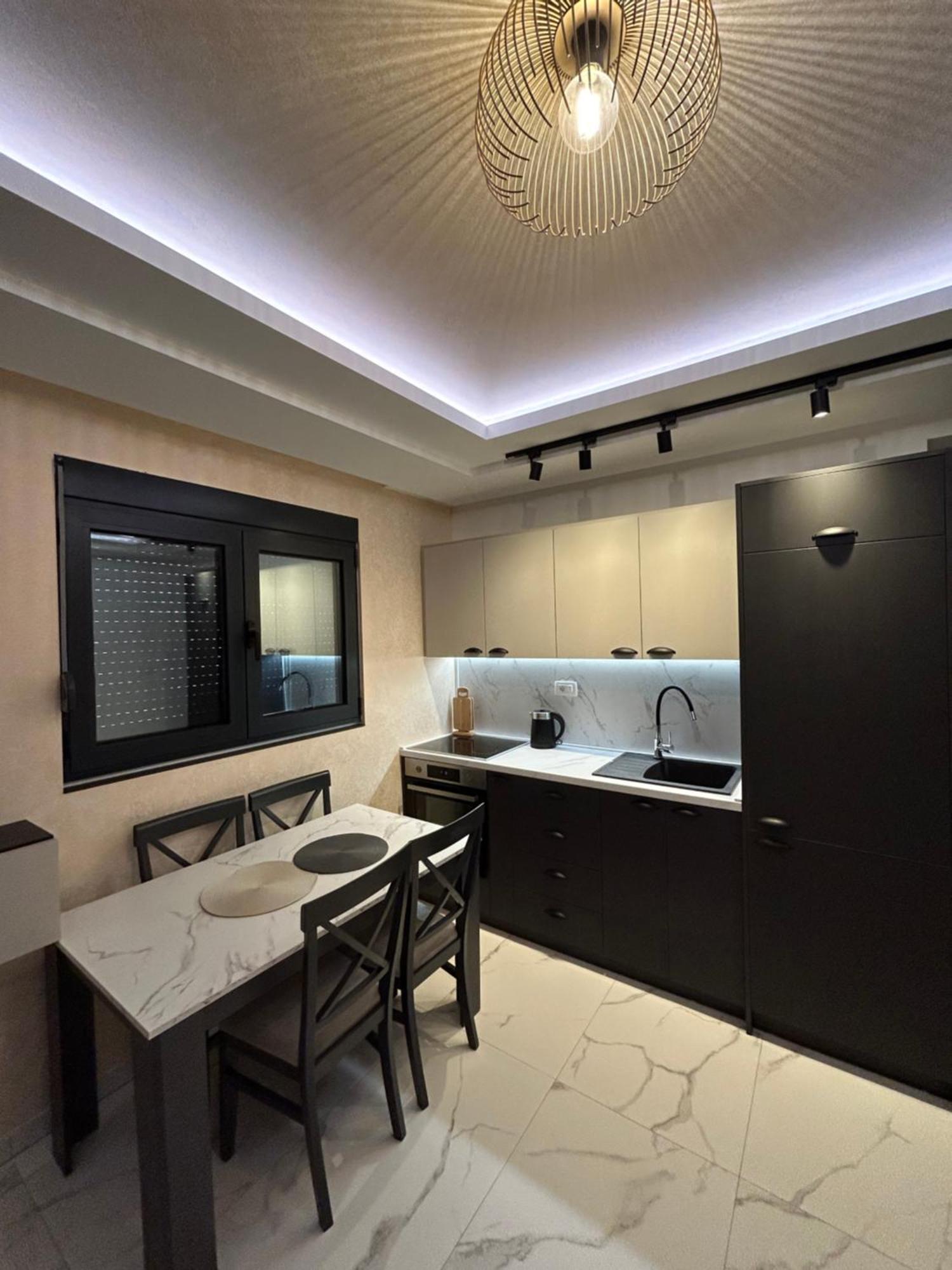 Merlin Prestige Apartments Budva Ngoại thất bức ảnh