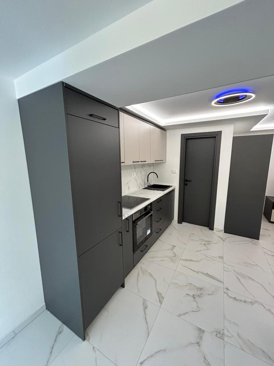 Merlin Prestige Apartments Budva Ngoại thất bức ảnh