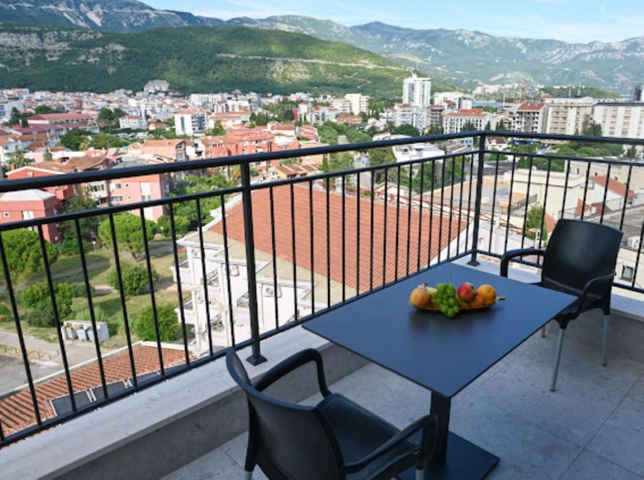 Merlin Prestige Apartments Budva Ngoại thất bức ảnh