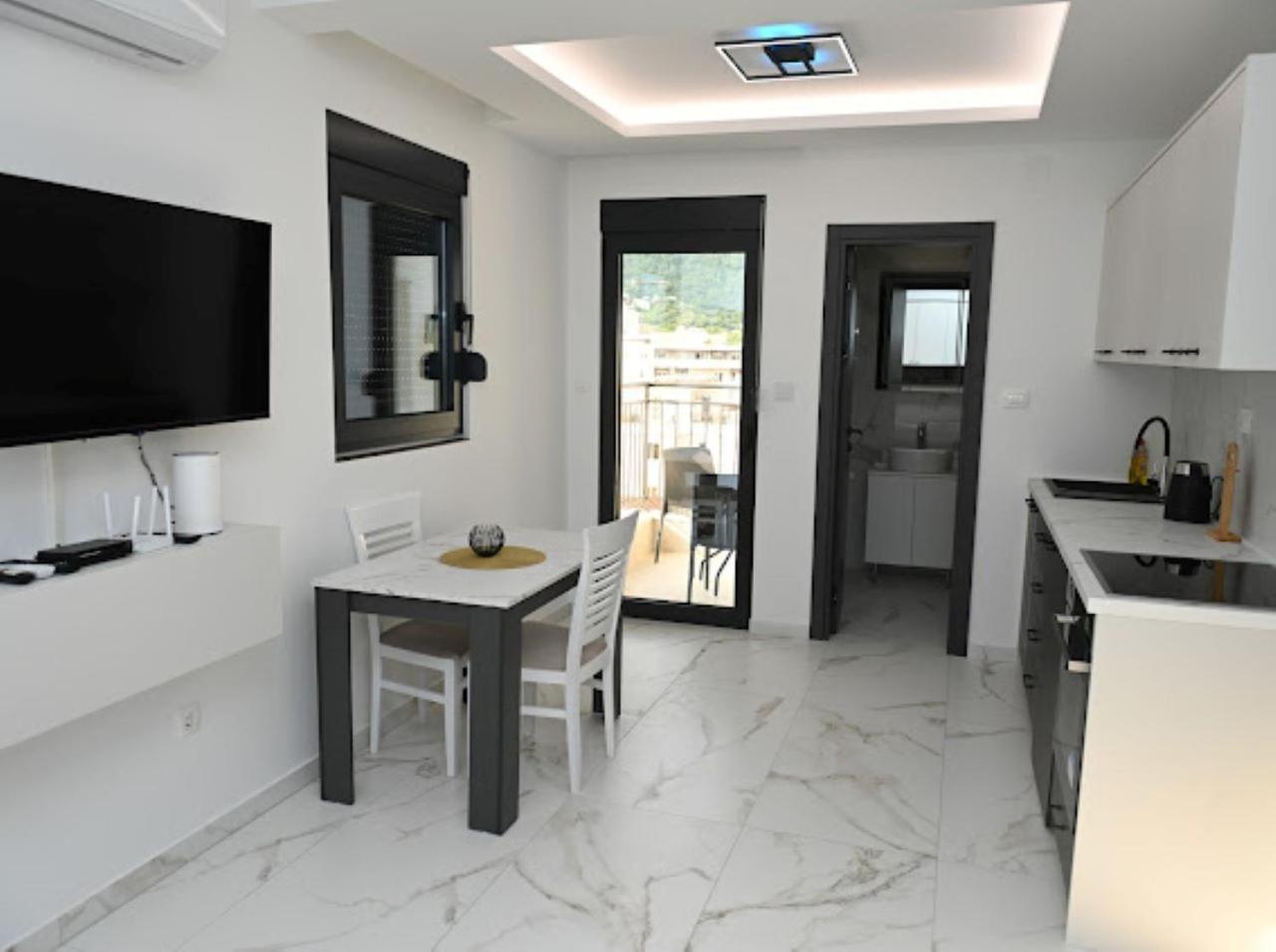 Merlin Prestige Apartments Budva Ngoại thất bức ảnh